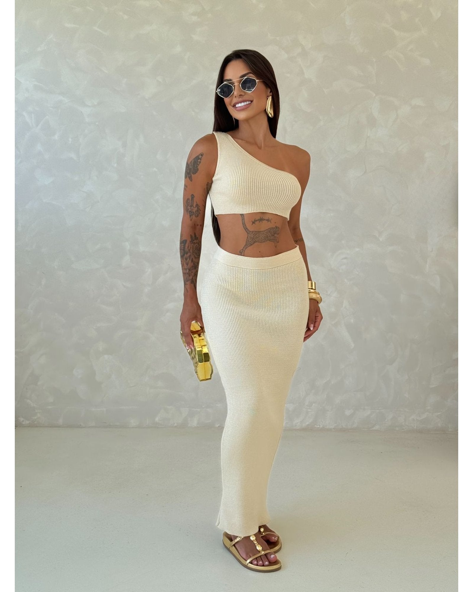 Conjunto Thais